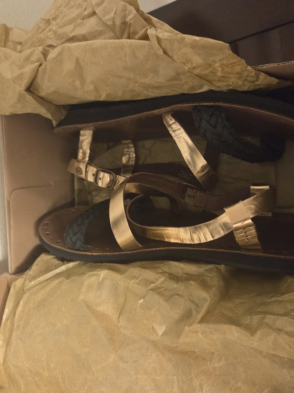 Vintage, Women's UGG. Jordyne sandals, Size 8